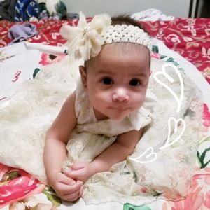 Meet your Posher, Lesly